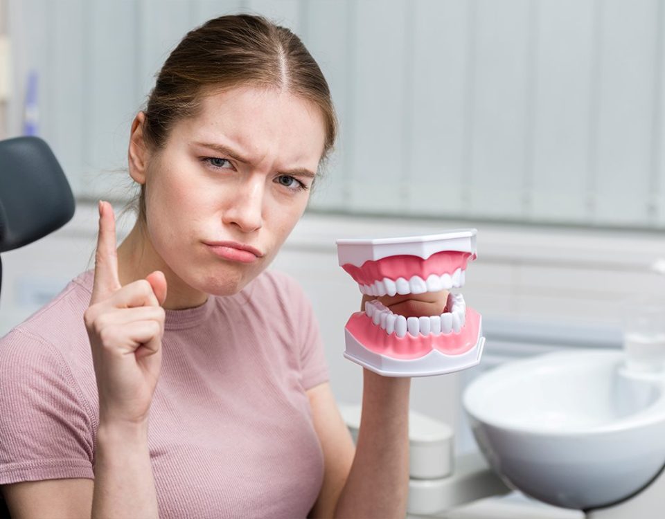 7 Common Causes of Dental Erosion
