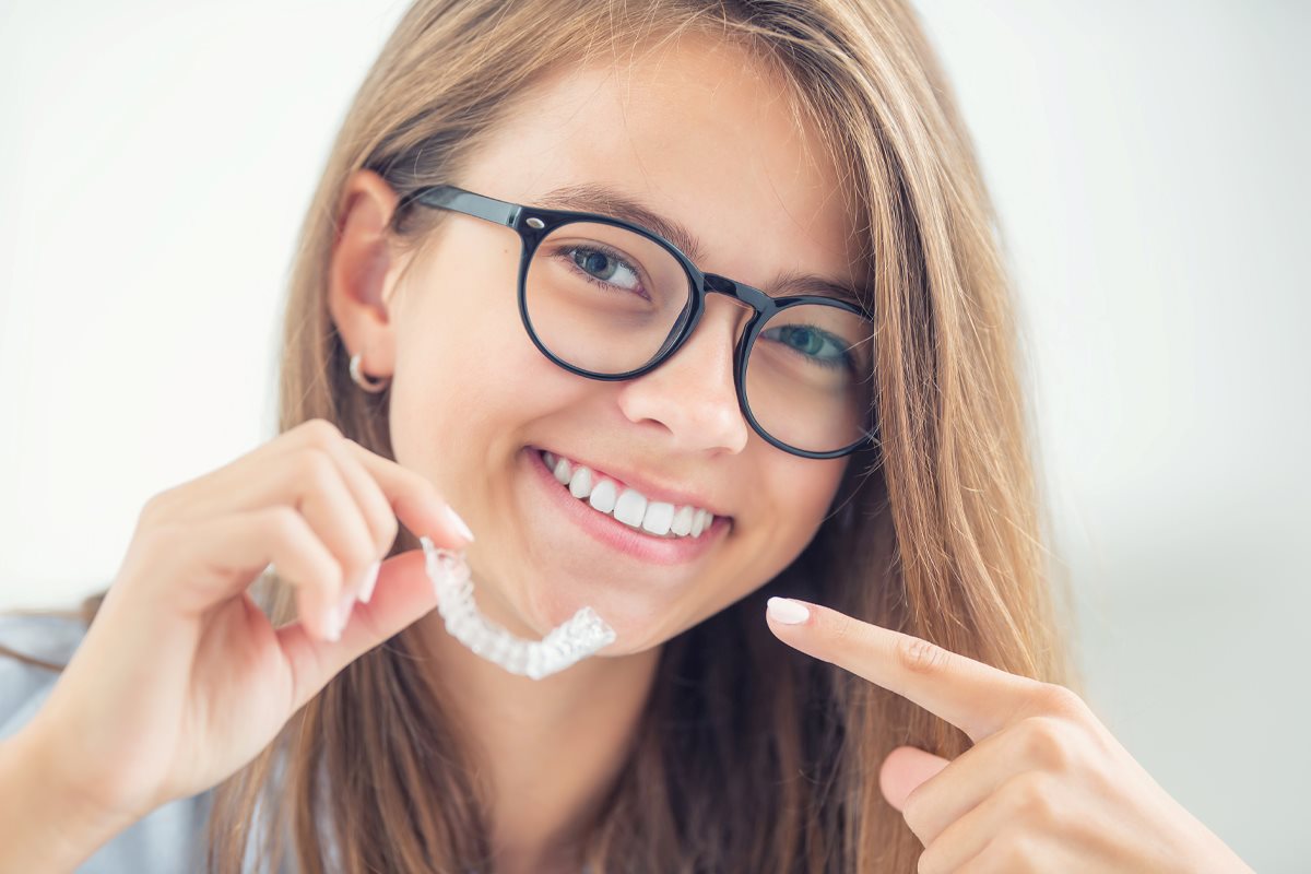 Signs You Are a Good Candidate for Invisalign