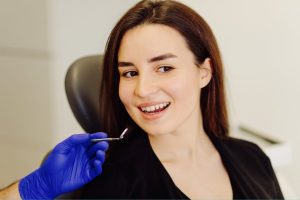 What's The Difference Between Dental Crown vs Veneer?
